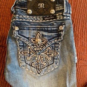 miss me bootcut jeans in size 23